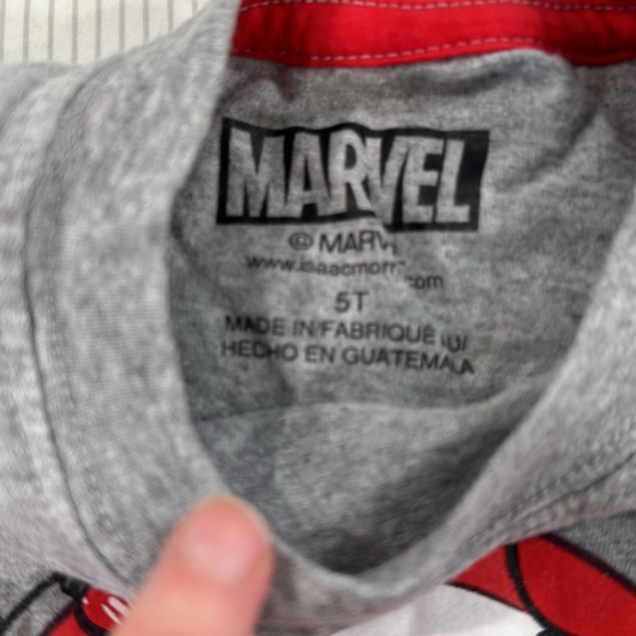 Marvel Captain America Christmas Shirt 5T - Picture 2 of 2